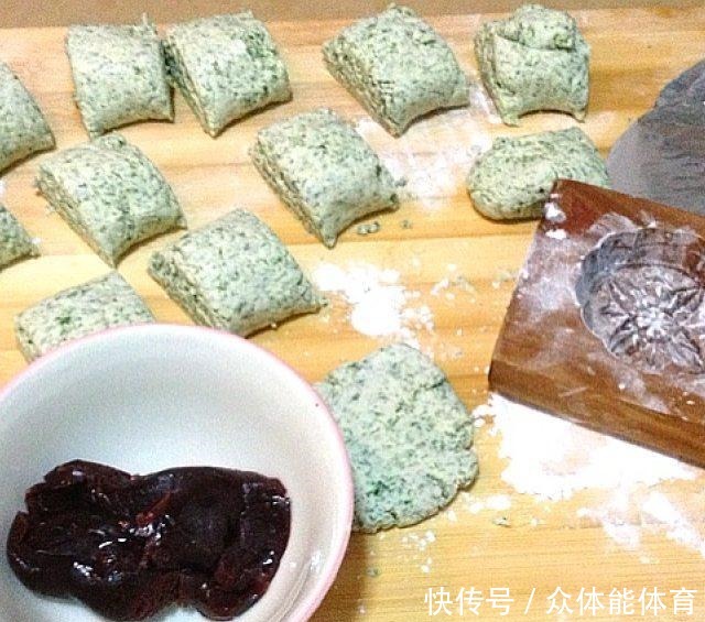 艾糍，我连吃了5个才过瘾，真的好怀念