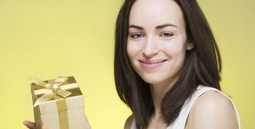 寿命长的女性,5大表现比较突出,若你也有,恭喜了