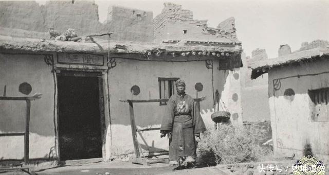 鸦片|老照片中的清末社会：富家子弟提笼架鸟抽鸦片，尽显亡国气象