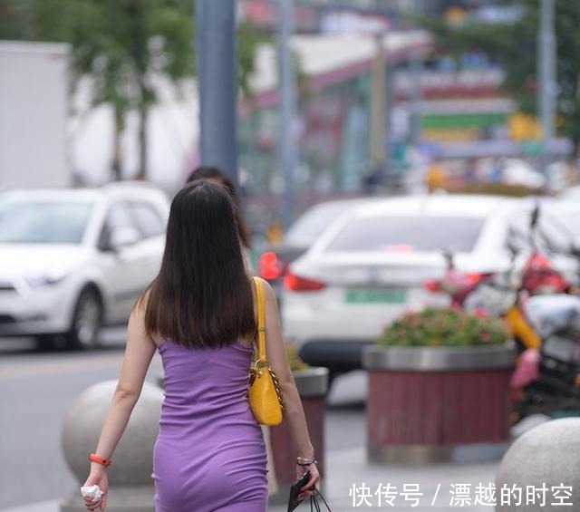 紫藤|紫藤极简吊带包臀裙,清凉时尚,彰显优雅魅力