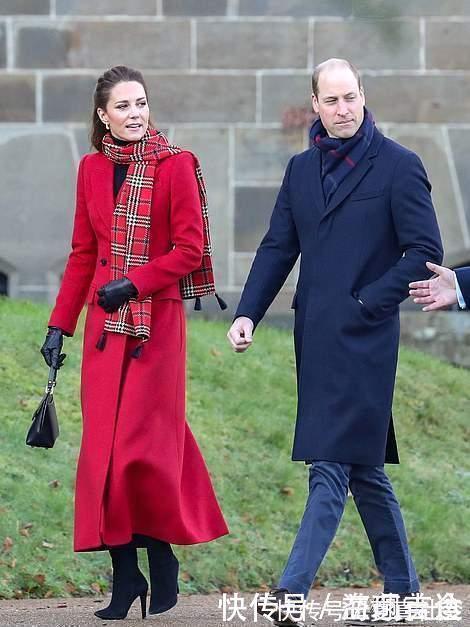 大衣 凯特总算让人眼前一亮!穿中国红大衣示范圣诞穿搭,换了发型超美