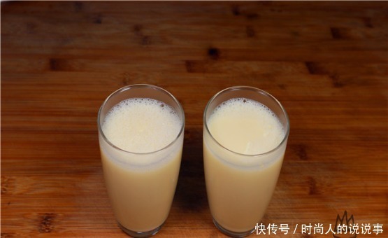 打豆浆时，黄豆只用水泡就错了！大厨学会这一步，豆浆又香又浓