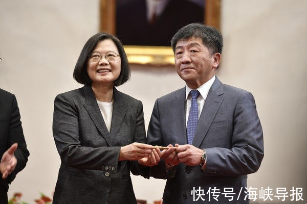 接种者|高端疫苗接种者打“四剂”成世界首创，专家批：把高端当水