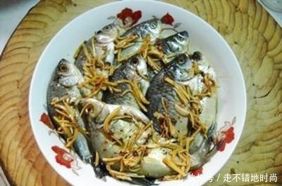 鲫鱼|它是被人“误解”最多的鱼,比鲈鱼营养,只要5元一斤却无人问津