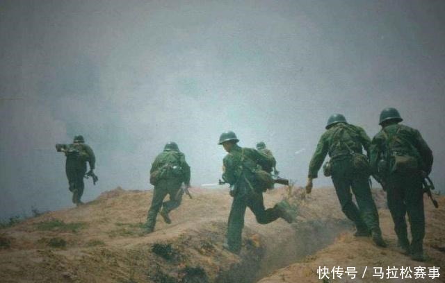 越南|对越反击战,他孤身毙敌18人,转业后被恶霸威胁,他说了6字