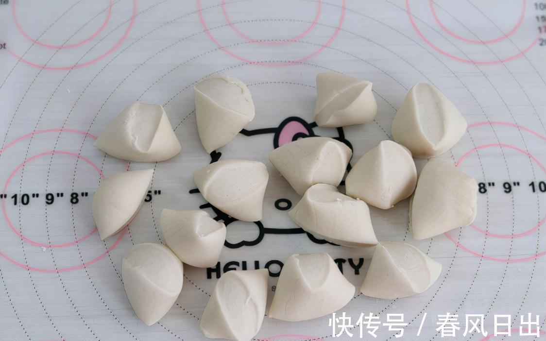 煎饺|水煎饺这样做好吃，煎出来酥脆焦黄，不会粘锅糊底