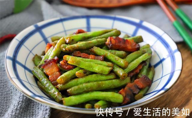 四季豆|炒腊肉时,直接用水泡就错了,多做2步,腊肉不咸不硬,入味好吃