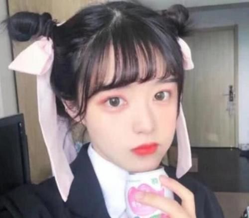 特征|女生脸上有这“3特征”,别再“披头散发”了,小仙女早就扎起来了