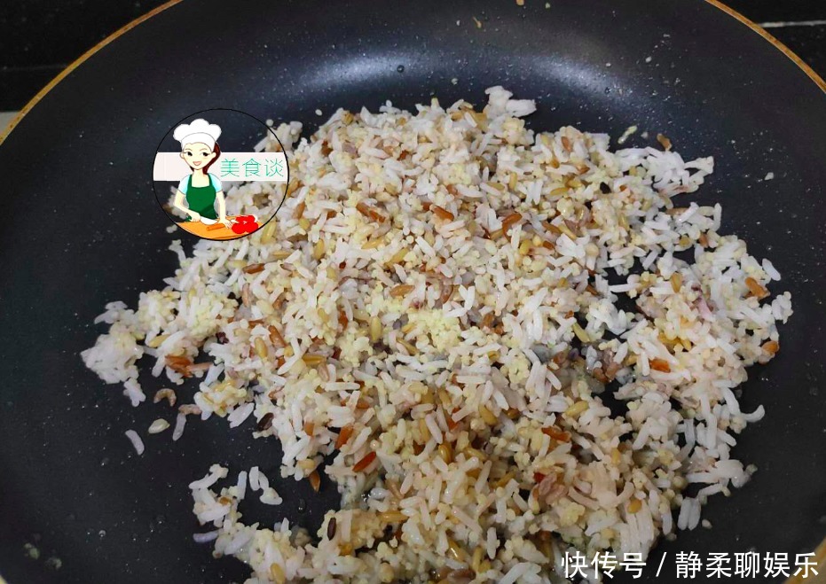 入味|蛋炒饭此做法,米饭颗粒分明,Q弹入味,10分钟上桌,简单又营养
