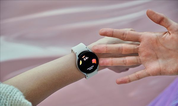 全天候|三星Galaxy Watch4正式发布：全新三合一传感器 全天候佩戴