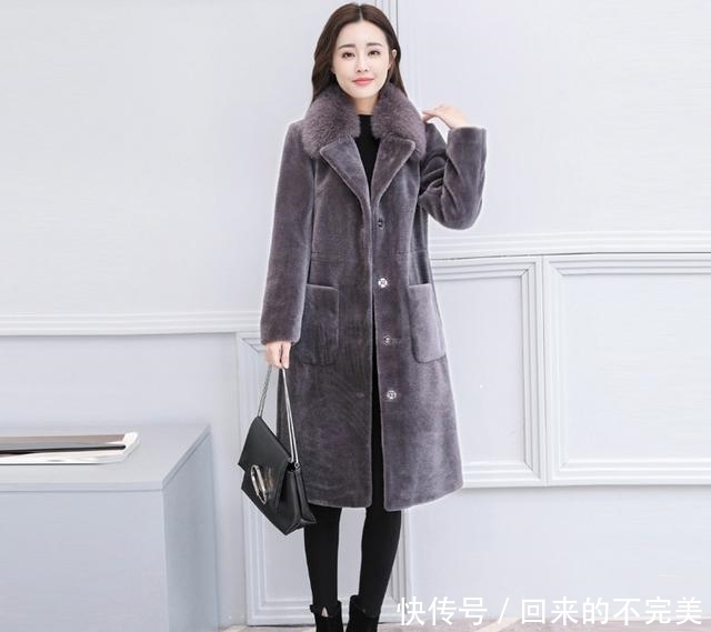 70后人再不打扮就老了！19年最流行这些女装，年轻洋气显气质