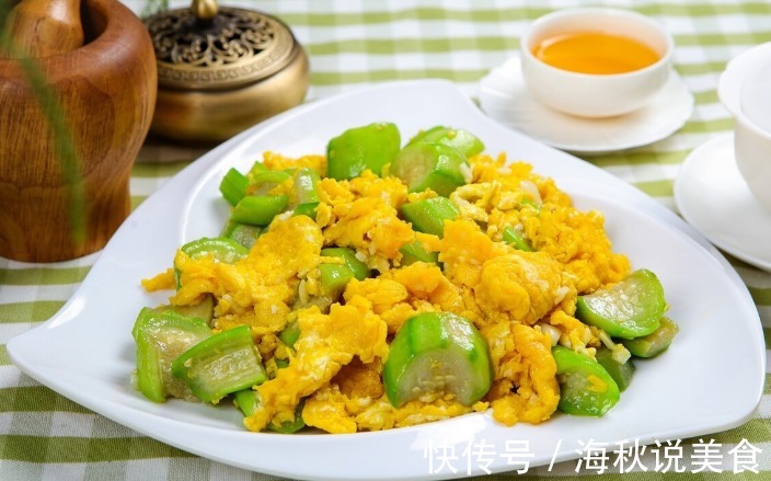 莲藕|秋天就要多吃4白3黄,少吃3绿,滋补润肺,去秋燥,顺利度过秋天