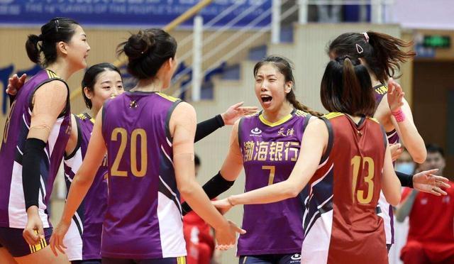 中国女排国家队|轰31分打出超巨表现！李盈莹上演1拖5，女排后朱婷时代王牌出炉