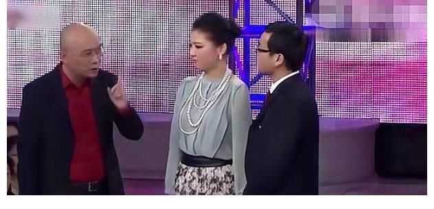 女孩|非诚勿扰：无臂女神勇敢留灯，你带我走吧！两人幸福牵手全场欢呼