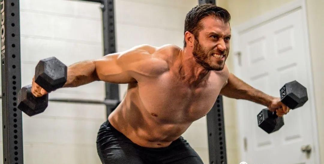 肩部|别再怪自己肩不够宽,是因为你一直忽视这6个王牌动作