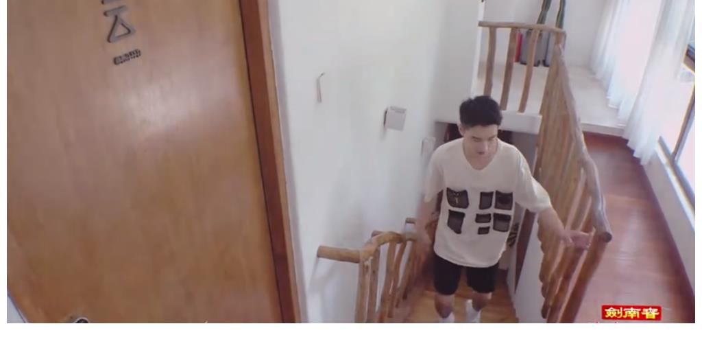 真人秀|《恋剧人》编剧一个提问，许魏洲乔欣暴露矛盾，却为何还是很甜？