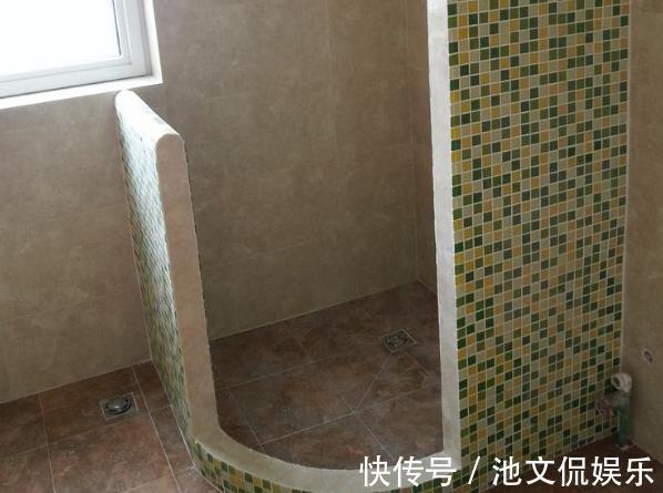 小空间|卫生间小干湿分离不能做淋浴房占空间,不如半堵墙效果好