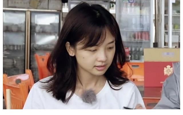 王冰冰撒貝寧沒化妝就錄節目，揭開綜藝明星“偽素顏”的假面具