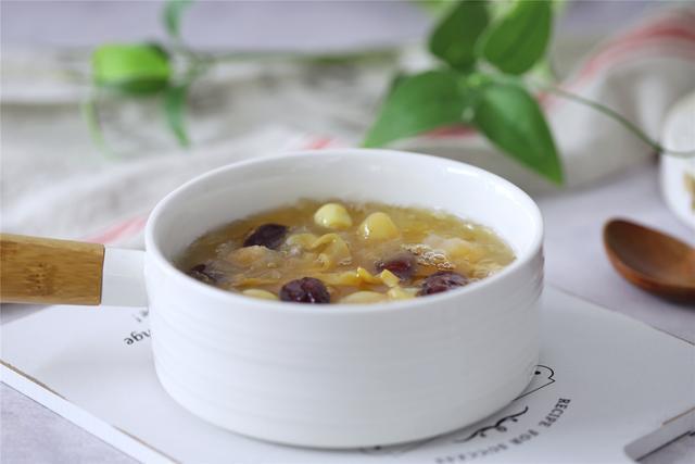 红枣|女人的天然补品，双重胶原蛋白，每天喝一碗，滋润肌肤，老得慢