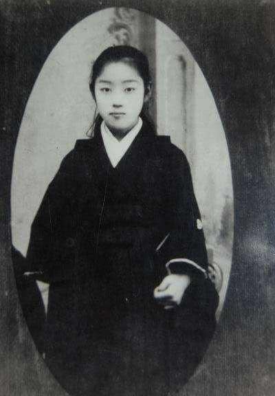 女儿|孙中山另一位妻子,15岁成婚,后和女儿一起被遗弃,最后嫁和尚