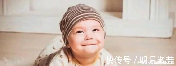 家长|宝宝发育是否达标一岁内宝宝大运动发育表来了,家长快来对照下