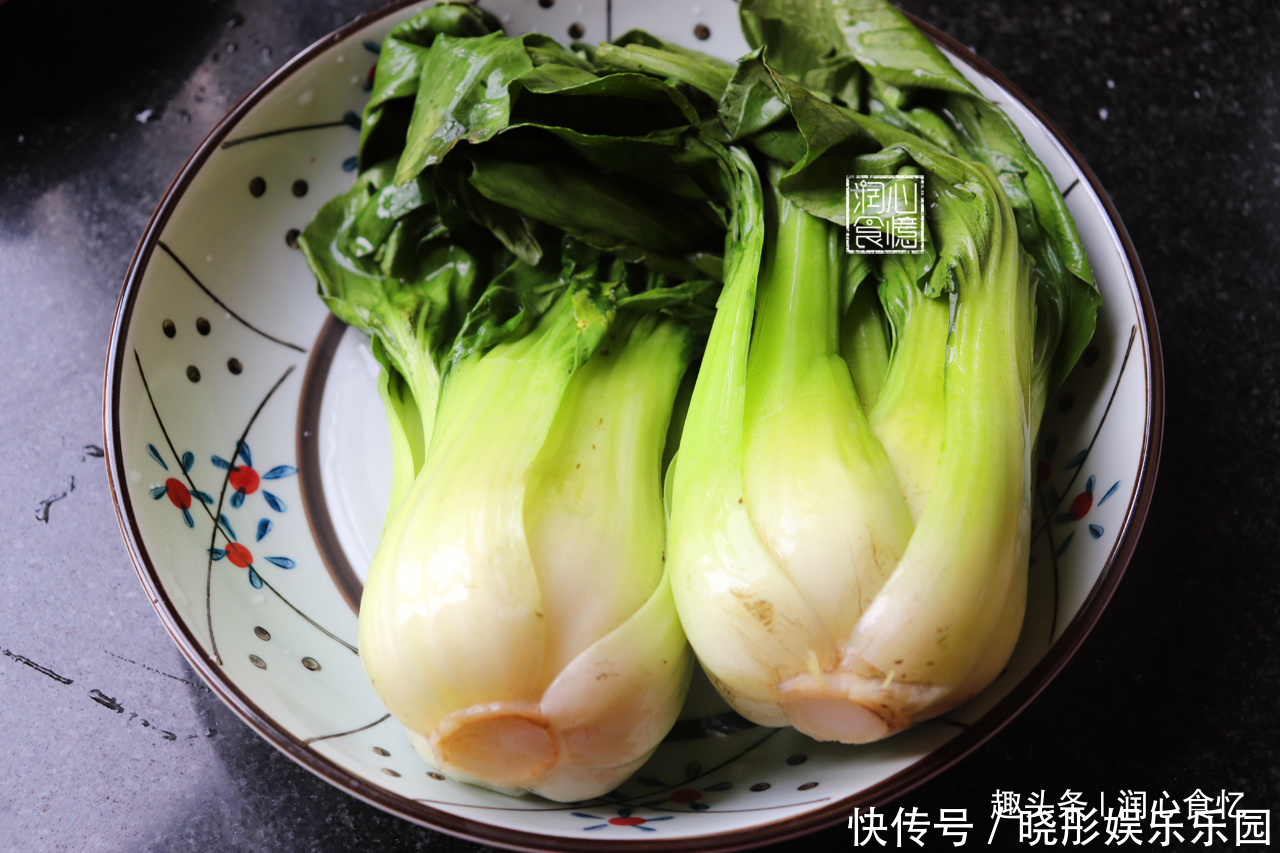 在家|想吃酸菜不用买!自己在家做5天就能吃,炒酸菜也有诀窍,教给你