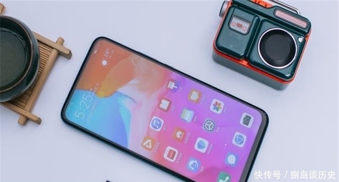青春版|华为手机中典型的“电子垃圾”,搭载联发科处理器,玩消消乐都卡!