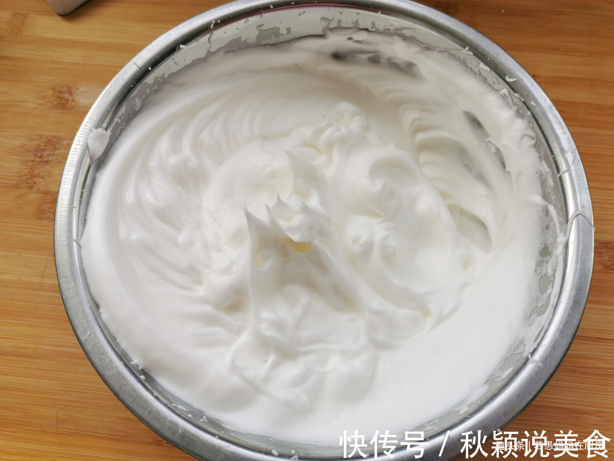 做蛋糕,我用热油烫面,次次都成功,不塌腰不开裂,分享详细步骤