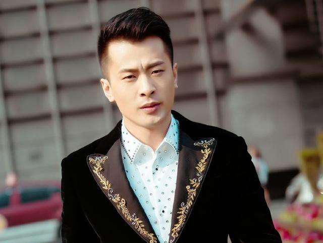 直播间|网红辛巴直播间被官媒点名，你以为他要凉凉？背后可能并不简单