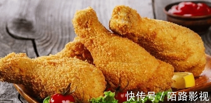 美食|炸鸡腿,鸡酥肉烂散发着特有的酒香味儿,是不可多得的美食