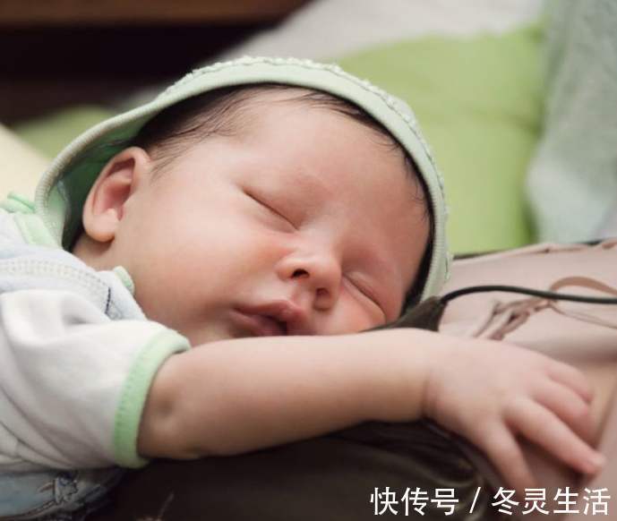 新生儿|新生儿头3月,除了少抱多躺免摇晃,“两勤三不要”更是重点