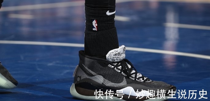 stash 球鞋上脚回顾!威廉姆斯上脚匹克,加里纳利上脚Adidas!