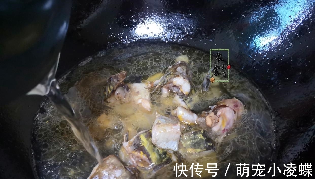 黄骨鱼|家里有孩子的这菜要多吃,富含卵磷脂营养好,砂锅一焖就上桌真香