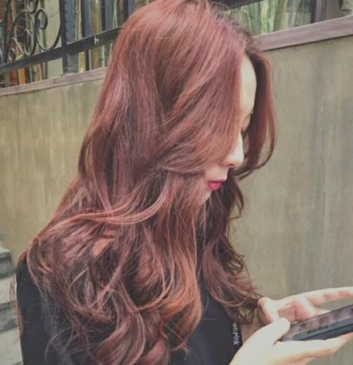 这六种“时髦发色”超显脸白，高级又减龄，30岁以上女生也适合