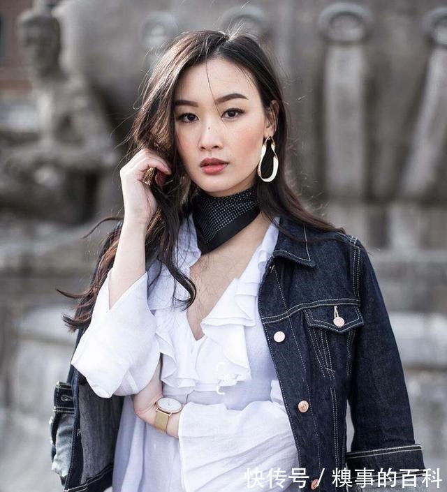 毛衣 这位亚裔博主好会穿,普通日常款穿出优雅高级范,减龄又气质!