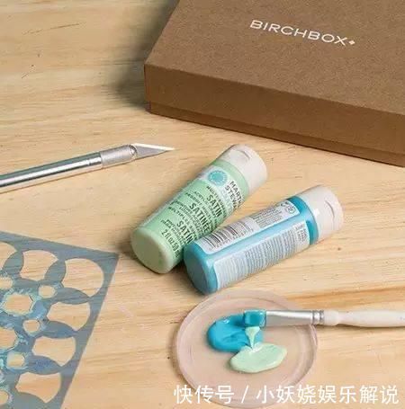 三角形 鞋子挤脚?老司机教你2招,学会后鞋子怎么穿都舒服!