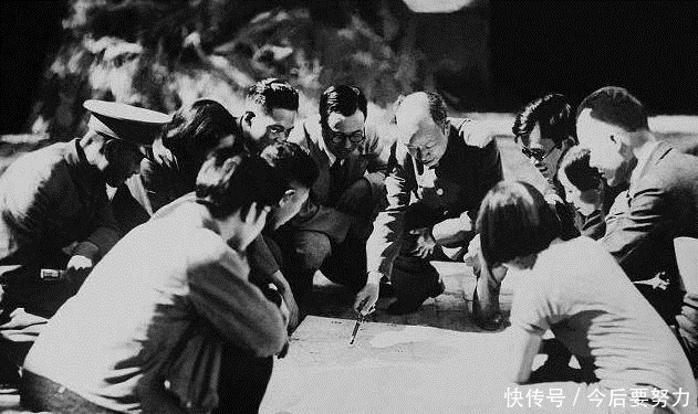 母亲|百姓眼中的汉奸,母亲与他断绝关系,死后61年才知他是英雄