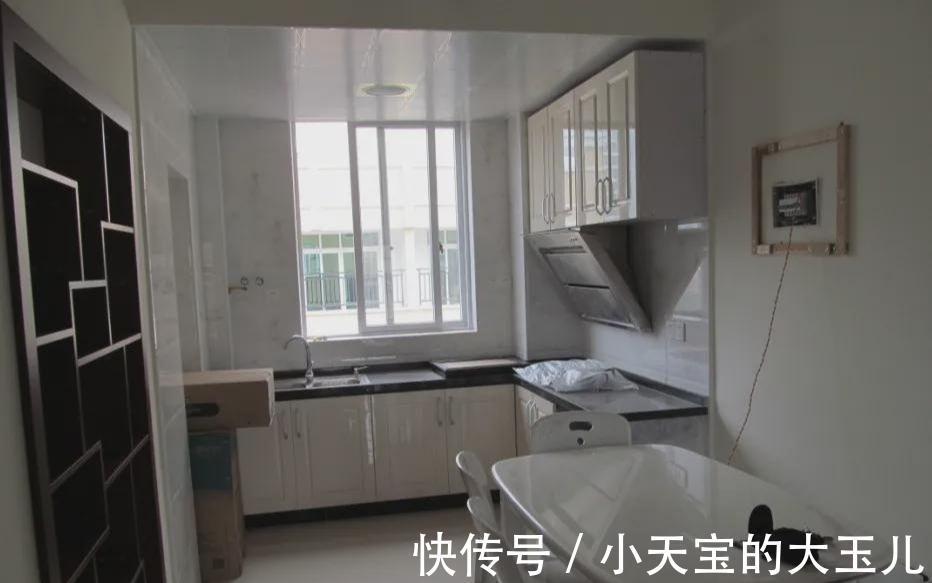 去年装修的家装修的非常低调,花10万马上入住了大家看看效果