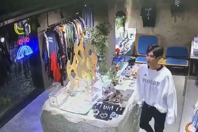 青3|曝《青3》选手偷东西,店家拒绝调解并报警,当事人现在百口莫辩