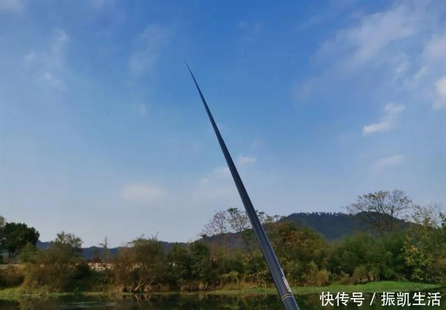 野钓|理想中的钓鱼VS现实中的钓鱼，新手看懵圈，老手看得扎心