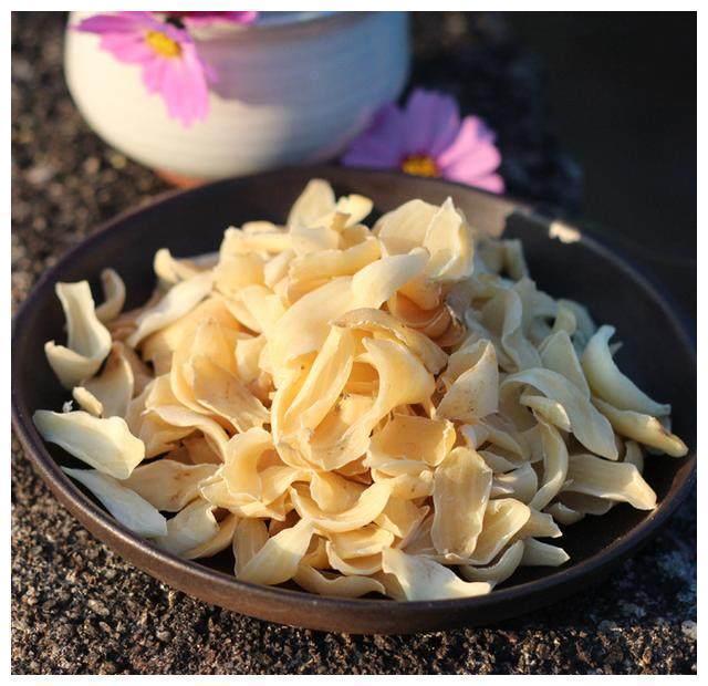 碱性|女人别乱打玻尿酸,常吃8大碱性食材,肌肤越来越紧致漂亮