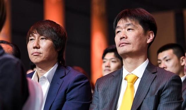 中国队|凌晨1点!北京媒体再现争议报道:李铁再遭打击,球迷骂声一片