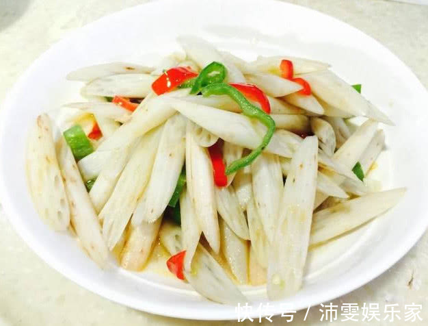 气色|胶原蛋白不足,不妨多吃此菜,补血润燥还除斑,白皙水嫩气色靓