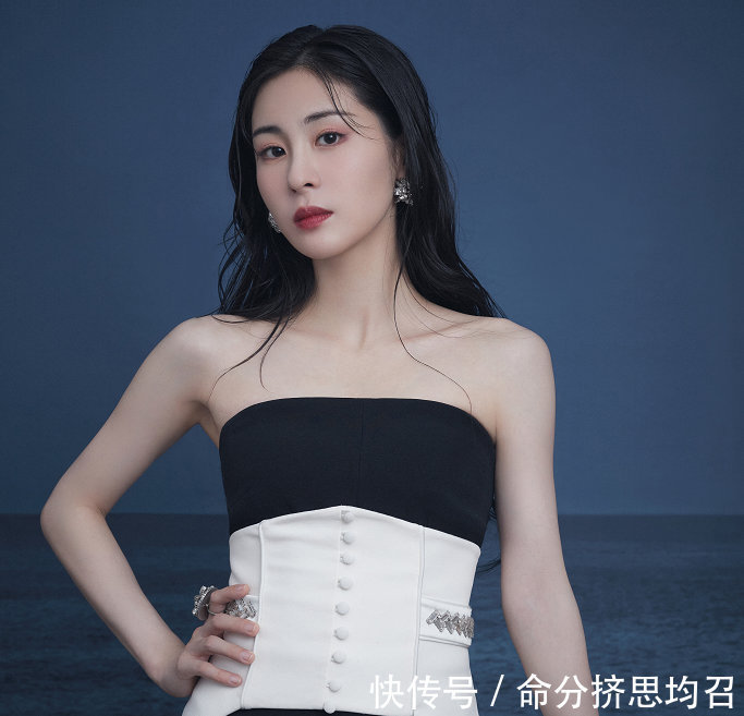 中国好声音|《中国好声音》定档，8个导师座位已定，张碧晨和吴莫愁离得很远