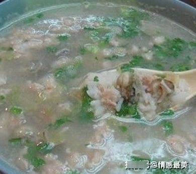 家里面|这种饭别再喂给宝宝吃了，对宝宝肠胃伤害很大，很多老人都喜欢喂