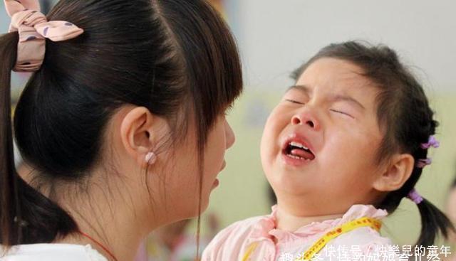 落泪|8岁女孩凌晨发高烧,嘴里念叨“语文书”坏了,宝妈打开后落泪