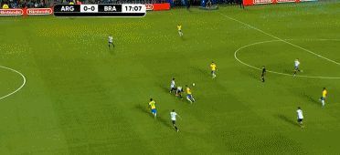 世界杯|惨烈0-0!世预赛犯规大战:39次犯规+7张黄牌,梅西延续14年魔咒