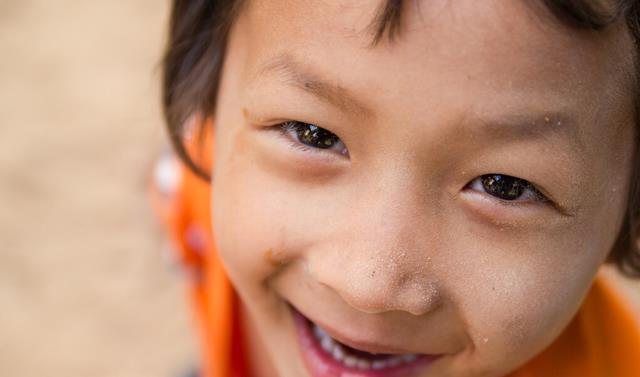 发际线|男孩脸上的7个特征,长大后或会是个帅哥,即使现在比较胖