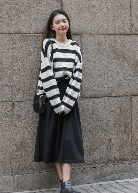 小姐姐|冬天的第一件内搭, 建议你们选择“毛衣针织衫”,温柔度爆棚!