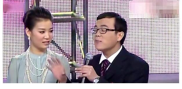 女孩|非诚勿扰：无臂女神勇敢留灯，你带我走吧！两人幸福牵手全场欢呼